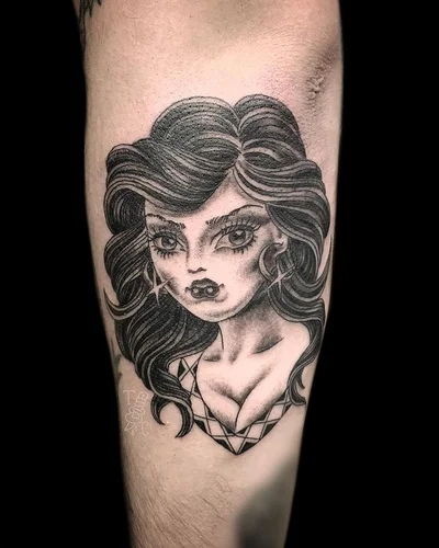 Tiffany Collins tattoo 008