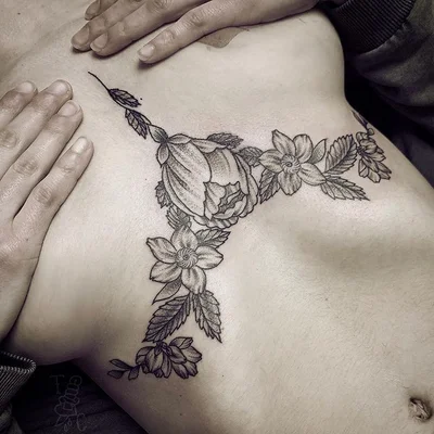 Tiffany Collins tattoo 042