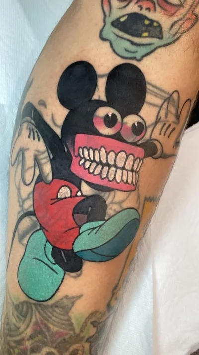 Tiffer Wright tattoo 025