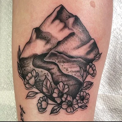 Tiffiny Kaetzel tattoo 042