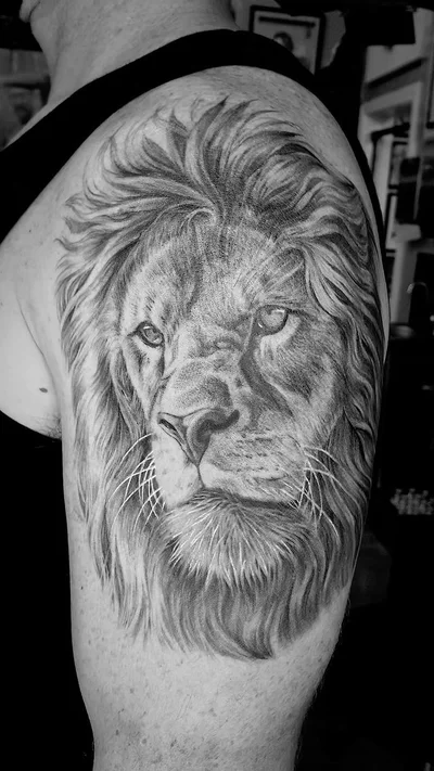 Christina Ramos tattoo 020