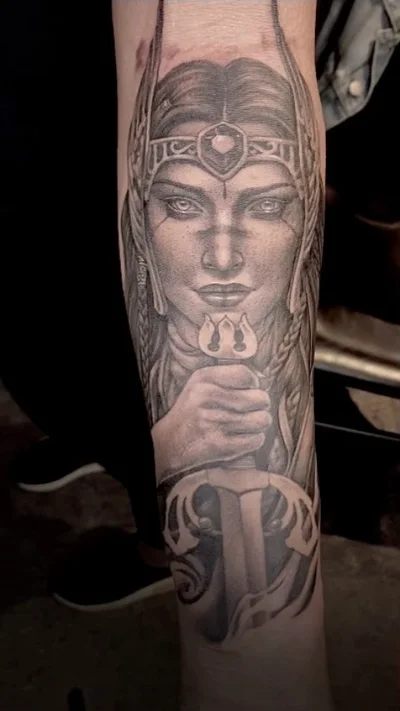 Christina Ramos tattoo 027