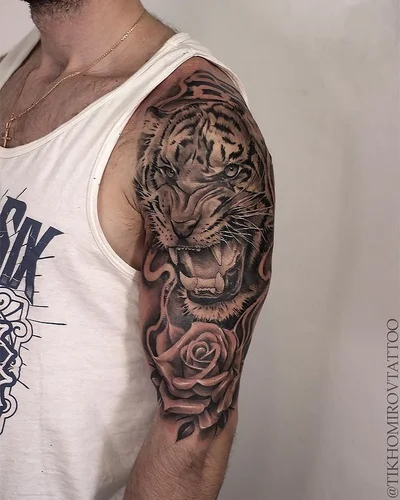 Andrey Tikhomirov tattoo 049