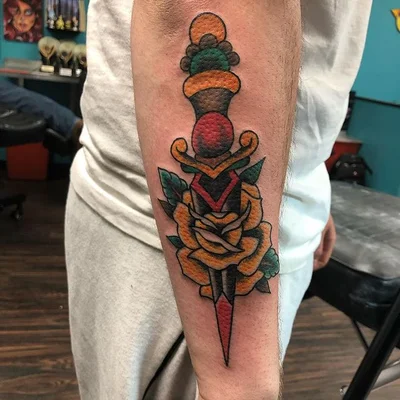 Justin Senior tattoo 010