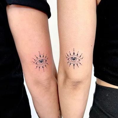 Ryan Johnson tattoo 010