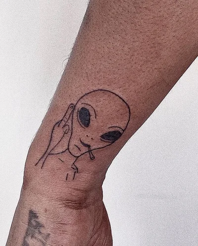 Ryan Johnson tattoo 047