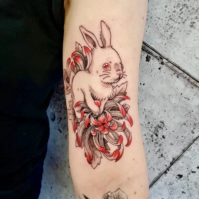 Ryan Johnson tattoo 049
