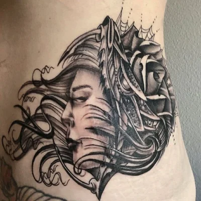 Timeless Tattoo & Piercing tattoo 035