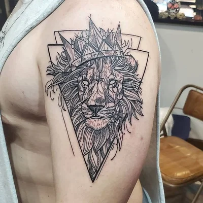 Tim Cusack tattoo 008