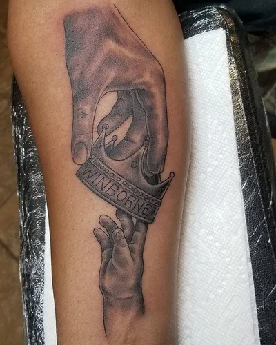 Tim Cusack tattoo 014