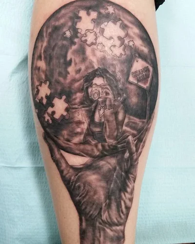 Tim Cusack tattoo 030