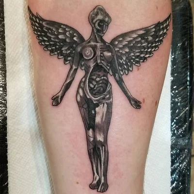 Tim Cusack tattoo 038