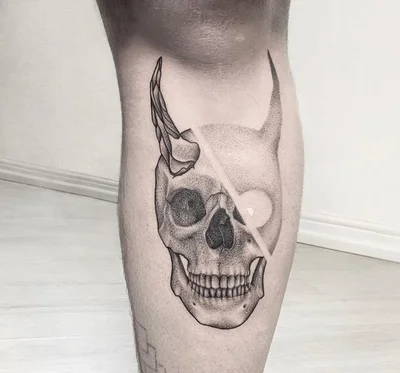 Tina Caruso tattoo 007