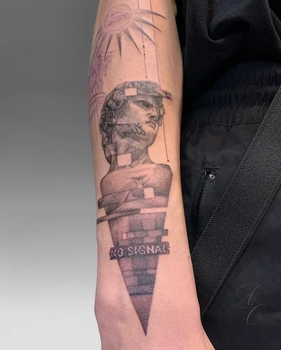 Tina Caruso tattoo 009