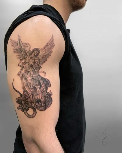 Tina Caruso tattoo 018