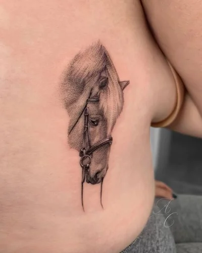 Tina Caruso tattoo 041
