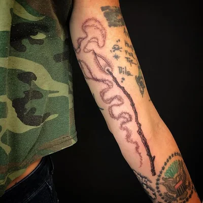 Tina Poe tattoo 014