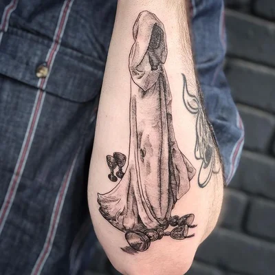Tina Poe tattoo 036