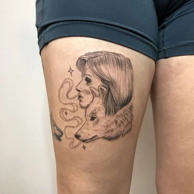 Tina Poe tattoo 042