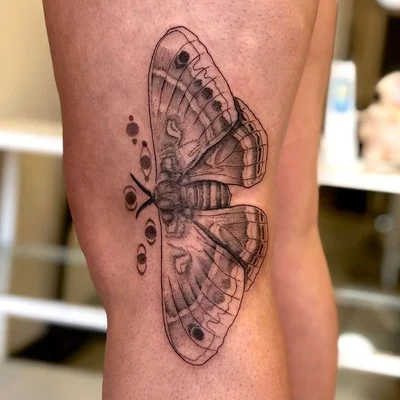 Tina Poe tattoo 049