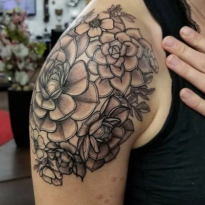 Nicole Eveland tattoo 008