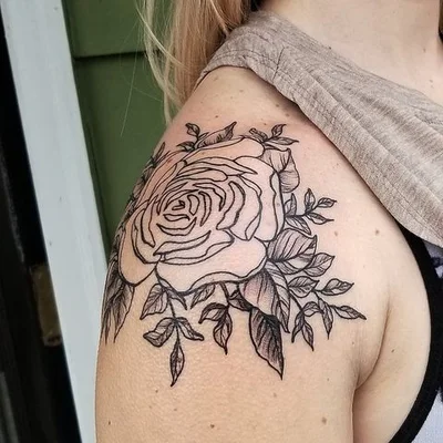 Nicole Eveland tattoo 038