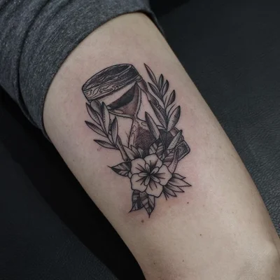 Tito Souza tattoo 021