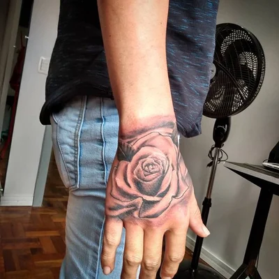 Lucas Aguiar tattoo 015