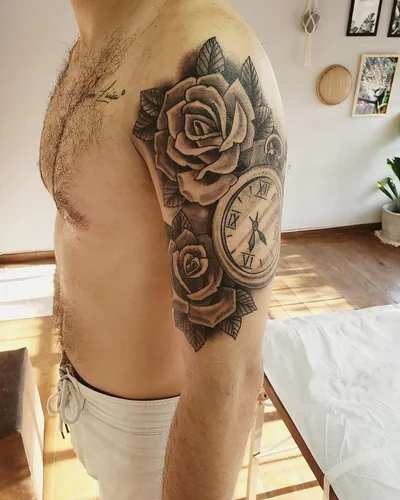 Tatiana Oliveira tattoo 014