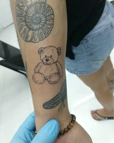Tatiana Oliveira tattoo 035