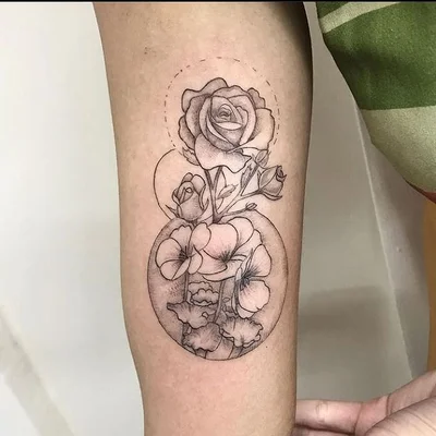 Tatiana Oliveira tattoo 038