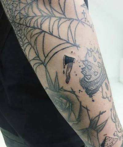 Tatiana Oliveira tattoo 040