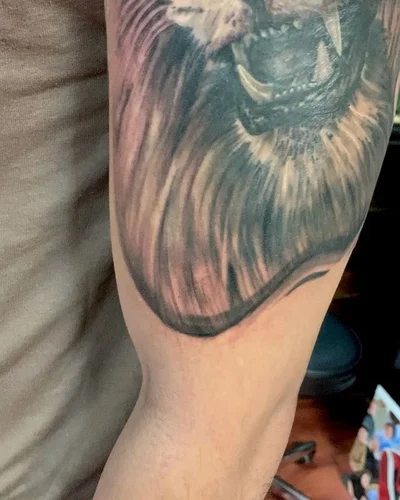 TJ Brown tattoo 013