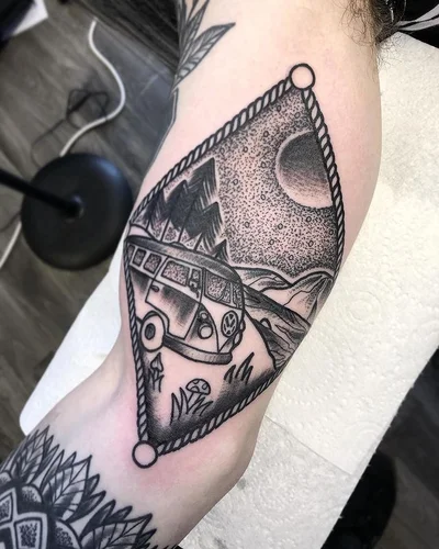 Tom Kennedy tattoo 022