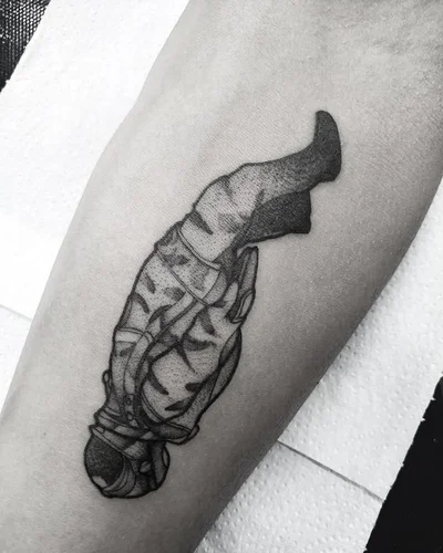 Thiago Marruda tattoo 015