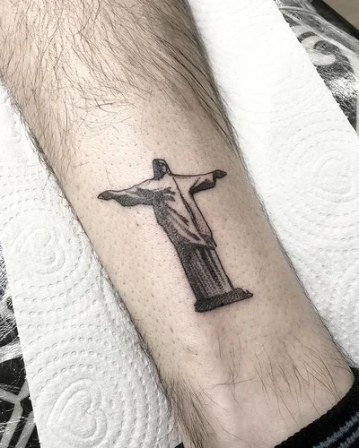 Thiago Marruda tattoo 044