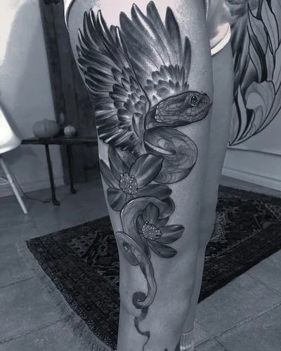 Tyler Latham tattoo 007