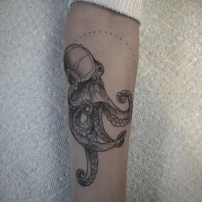 Tyler Latham tattoo 036