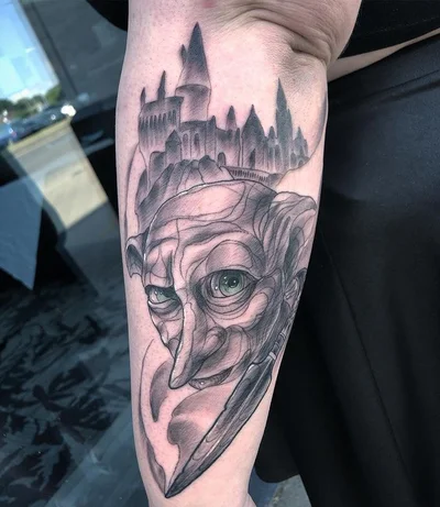 Tyler Latham tattoo 049