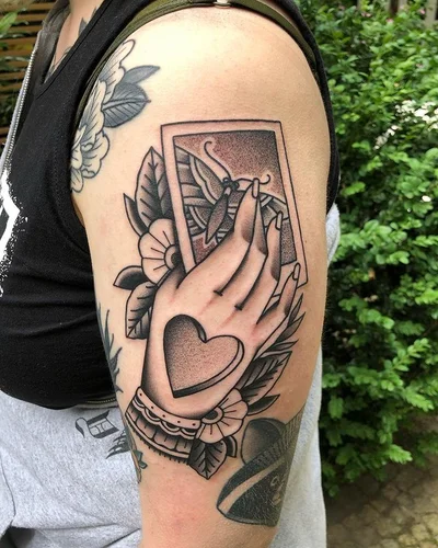 Tobias Schneider tattoo 045