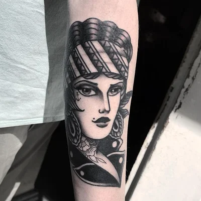 Tobias Schneider tattoo 050