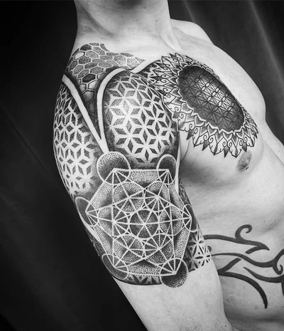 Tolle tattoo 018