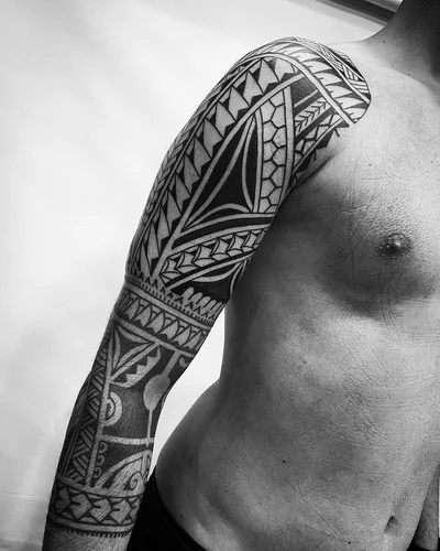 Tolle tattoo 022