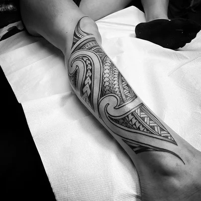 Tolle tattoo 032