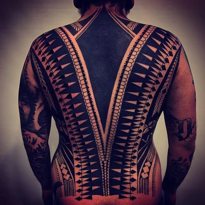 Tolle tattoo 048