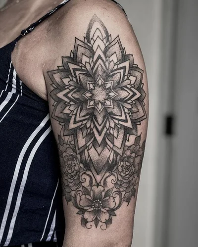 Thales Tomasi tattoo 026