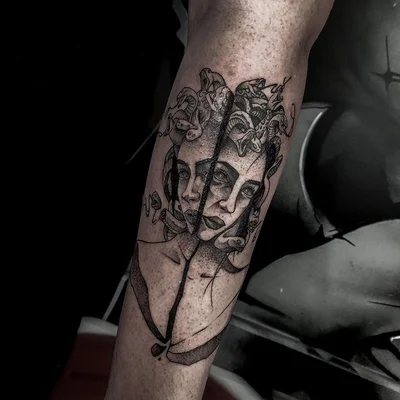 Thales Tomasi tattoo 028