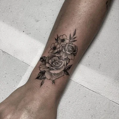 Thales Tomasi tattoo 045