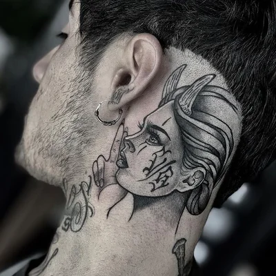 Tomasylum tattoo 040