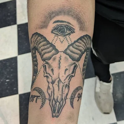 Tom B Stone tattoo 033